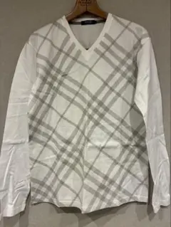 【極美品】バーバリーブラックレーベル 長袖VネックTシャツM白ノバチェックロンT