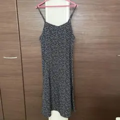 キャミワンピース　レディース　黒　花柄　Mサイズ