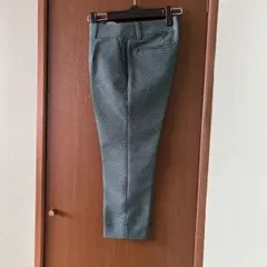 アンタイトル スラックス