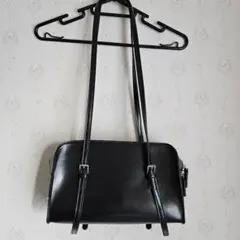 as know as pinky　ショルダー　ボストンバッグ　ベルトデザイン　黒のサムネイル