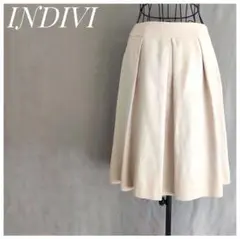 美品♡インディヴィベージュ系 軽やか スェード調 ボックスフレアスカート M