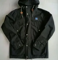 Helly Hansen ヘリーハンセンマウンテンパーカー ブラック