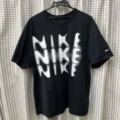NIKE ナイキ DRI-FIT 機能 Tシャツ スポーツウェアのサムネイル