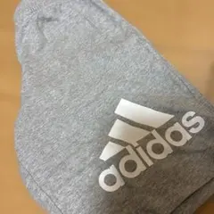 adidas半ズボン