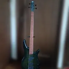 日本製　Ibanez SR エレキベース 4弦 グラデーションブラック
