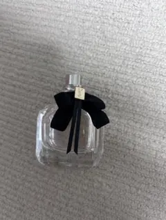 モンパリ　オーデパルファム　蓋なし