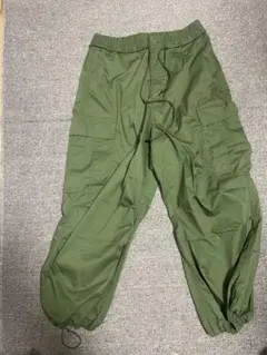 GU カーゴパンツ オリーブグリーン