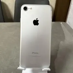 【美品】iPhone7 32GB シルバー SIMフリー エアドロ可能