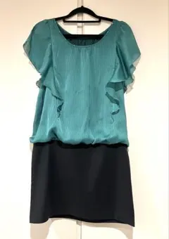 ターコイズ フリル付きワンピース 38