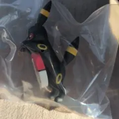 ポケモン一番くじ　F賞　街歩きちらりんフレンズ　ブラッキー