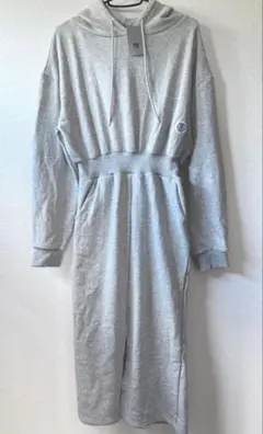 ◎新品未使用タグ付◎GINZA MAGGY TOKYO◎スウェット ワンピースのサムネイル