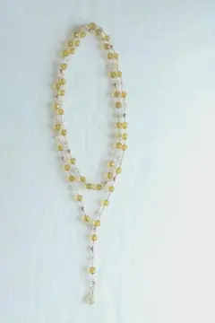 針水晶とイエロービーズ　ロングネックレス