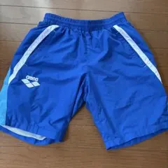 arena ハーフパンツ