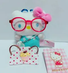 キティ　サンリオ　ぬいぐるみ　キーホルダー