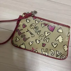 Coach ハート柄ポーチ ベージュ/ピンク