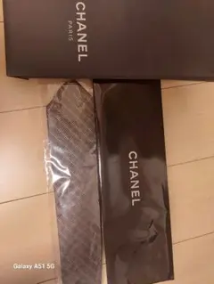 CHANEL ネクタイ ブラック 手書き風ロゴ チェーン付き - メルカリ
