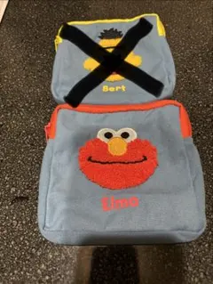 セサミストリート もこもこポーチ エルモガチャガチャ 新品未使用