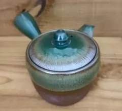 Item thumbnail for item 039be02b-4154-4ff3-aa9f-b2f6616c273c