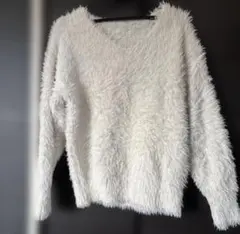 ホワイト Vネック フリース風セーター　XL