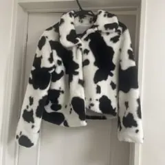 jakke 牛柄ファーコート ロングコート エコファー 値下げ] jakke. ジャッキー 牛柄ファーコート - メルカリ