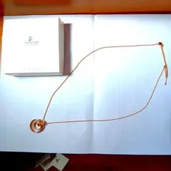 SWAROVSKI ネックレス ゴールドカラー サークルモチーフのサムネイル