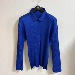 PLEATSPLEASE イッセイミヤケ カーディガン ロイヤルブルー - メルカリ