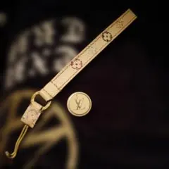 正規品 ルイヴィトン LOUIS VUITTON　ストラップ　チャーム　訳あり