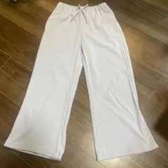 GU キッズ130 プリーツロングパンツ ライトブルー