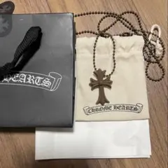 CHROME HEARTSスモールCHクロスシリコンネックレスブラックラメBTS 