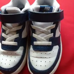 Item thumbnail for item 3ddc24be-9407-42cf-b4d2-b744a45efb6c