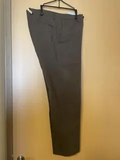 オリヒカ　スラックス　春秋　ウエスト88 スラックス 薄茶