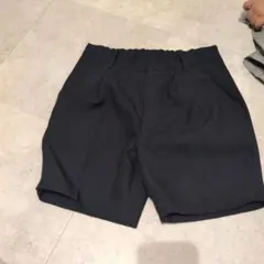 黒いショートパンツ 100cm