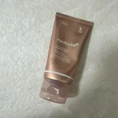 Item thumbnail for item fce8110d-e052-40cc-bc62-2d316765b658