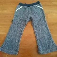 ユニクロのsize90のデニムパンツです。