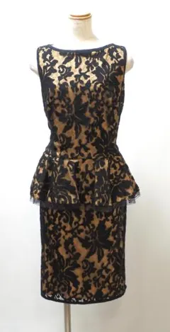 Tadashi Shoji ノースリーブひざ丈ワンピース US 4 Tadashi Shoji ノースリーブひざ丈ワンピース US 4 - メルカリ