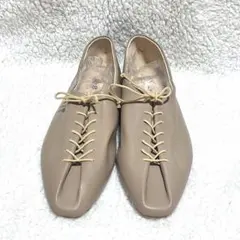 新品同様【ゆったり幅広】フロントタックリボンシューズ 3L