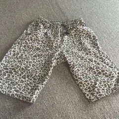 豹柄ショートパンツ