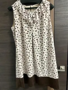 未使用品　ローズティアラ　サイズ42 ノースリーブチュニック　ワンピース