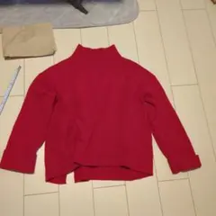 赤 タートルネック ニット 長袖