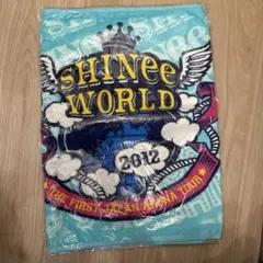 SHINee WORLD コンサートタオル ミントグリーン - メルカリ