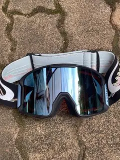 OAKLEY ゴーグル ミラーレンズ 赤黒 - メルカリ
