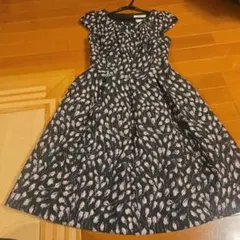 René ルネ 花柄ジャガード 半袖ワンピース 36のサムネイル