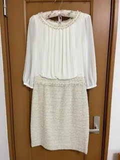 【新品・未使用】お洒落着☆華やか白のワンピース　アナイ　ANAYI