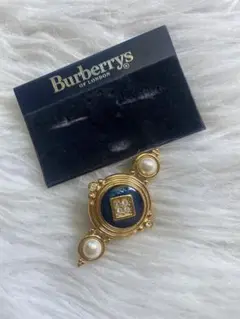 2025年最新】burberry ブローチの人気アイテム - メルカリ