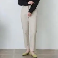 センスオブプレイスバイアーバンリサーチ ストレッチスリムテーパードパンツ　XS