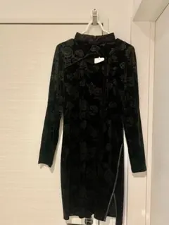 ブラックベルベット花柄チャイナドレス