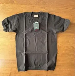 新品⭐︎Goodwear グッドウェア Vネック 半袖Tシャツ ブラックのサムネイル