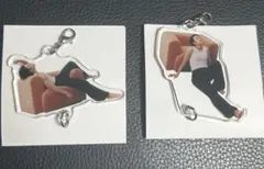 ドンヘ アクリルチャーム 2個セット - メルカリ
