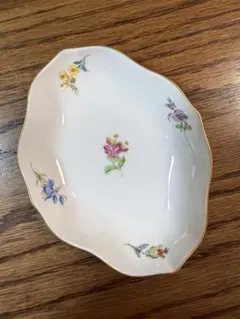 マイセン　散らし小花 小皿のサムネイル