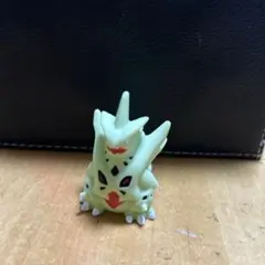 ポケモンキッズ指人形メガバンギラス